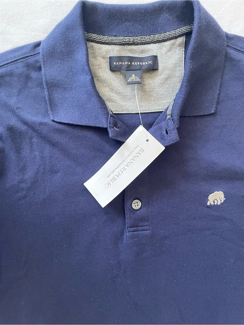 Banana Republic Men's Navy Polo Shirt - Classic Short Sleeve